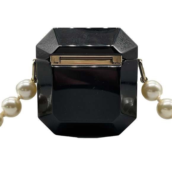 CHANEL - B21 A Airpod CC Acylic Case / Faux Pearl and Chain Layered Necklace - Picture 7 of 11